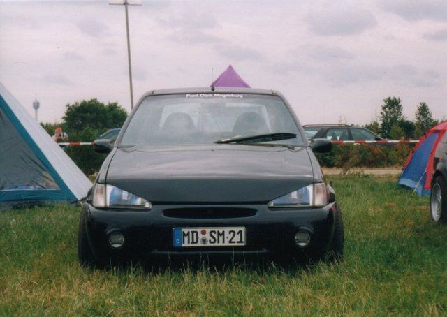 Ford Fiesta MK3 von Stephan "Darksky" - Bild 3