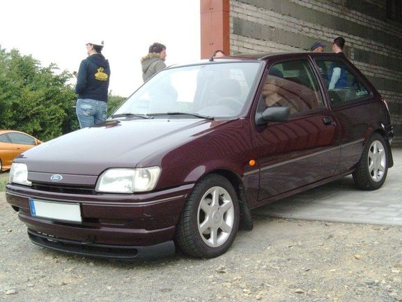 Ford Fiesta MK3 von Martin "Doc²" Jenßen - Bild 11