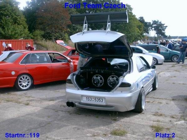 Ford Fiesta FAQ: Treffengalerie - 2002 - 2. Abzelten des Ford Club Berlin e.V. Fahrzeugbewertung - Bild mondeo_platz2.jpg