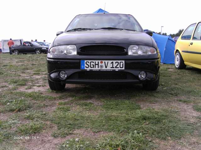 Shows & Treffen - 2006 - 6tes Abzelten des Ford Club Berlin e.V. - Bild 962