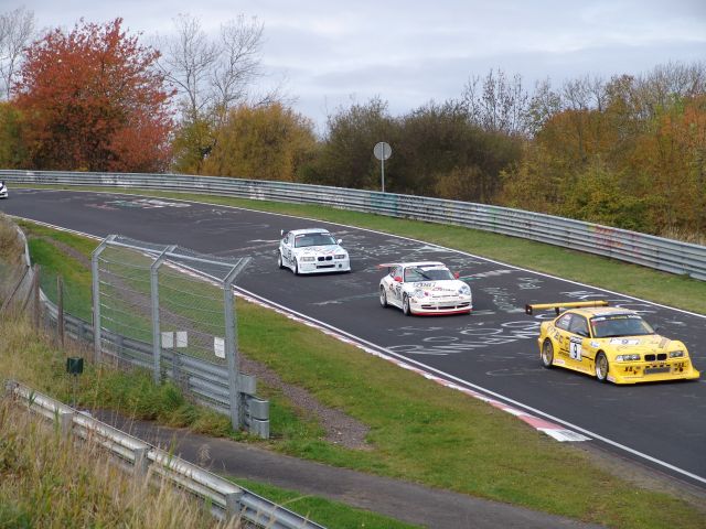 Shows & Treffen - 2004 - Abschlusstreffen des Cosworth Club Deutschland am Nürburgring - Bild 3