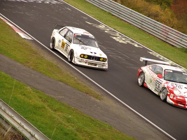 Shows & Treffen - 2004 - Abschlusstreffen des Cosworth Club Deutschland am Nürburgring - Bild 30