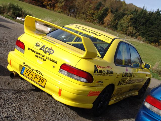 Shows & Treffen - 2004 - Abschlusstreffen des Cosworth Club Deutschland am Nürburgring - Bild 77