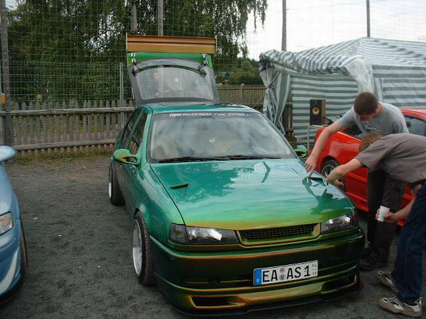 Shows & Treffen - 2004 - European Car Meeting Finsterbergen - Bild 36