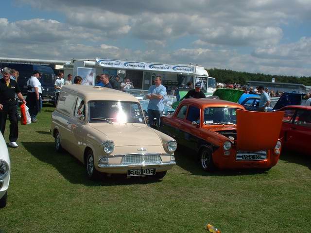 Shows & Treffen - 2005 - Ford Fair auf dem Grand Prix Circuit Silverstone - Bild 33