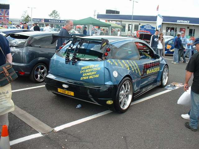 Shows & Treffen - 2005 - Ford Fair auf dem Grand Prix Circuit Silverstone - Bild 90