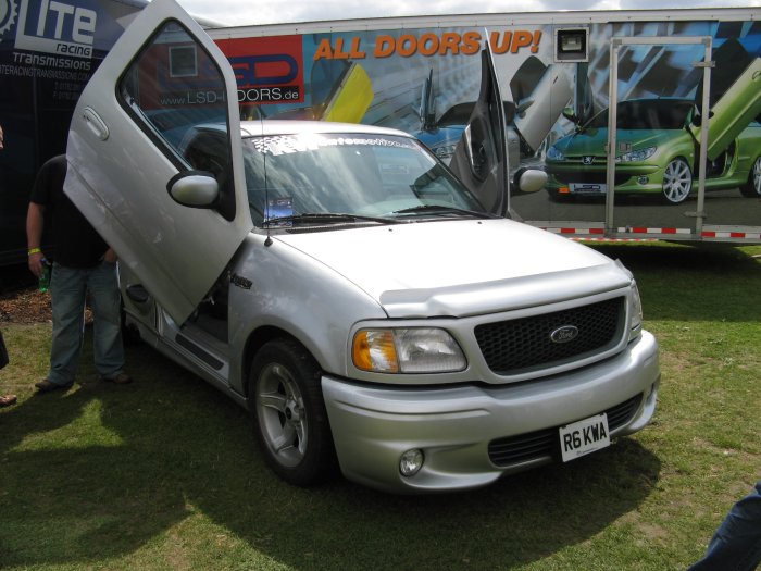 Shows & Treffen - 2009 - Ford Fair auf dem Grand Prix Circuit Silverstone - Bild 616