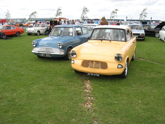 Shows & Treffen - 2009 - Ford Fair auf dem Grand Prix Circuit Silverstone - Bild 858