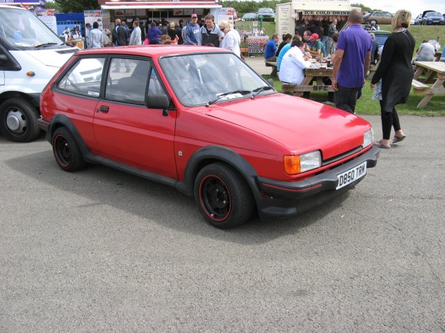 Shows & Treffen - 2011 - Ford Fair auf dem Grand Prix Circuit Silverstone - Bild 187