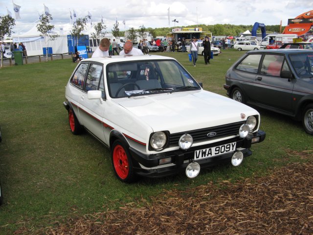 Shows & Treffen - 2011 - Ford Fair auf dem Grand Prix Circuit Silverstone - Bild 363