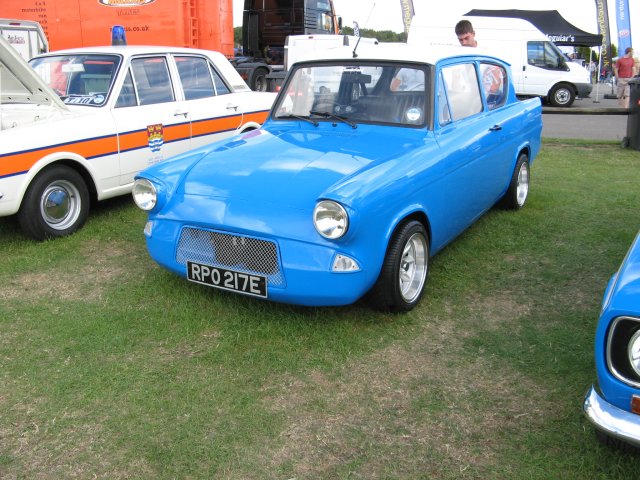 Shows & Treffen - 2011 - Ford Fair auf dem Grand Prix Circuit Silverstone - Bild 380