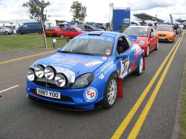 Shows & Treffen - 2011 - Ford Fair auf dem Grand Prix Circuit Silverstone - Bild 435