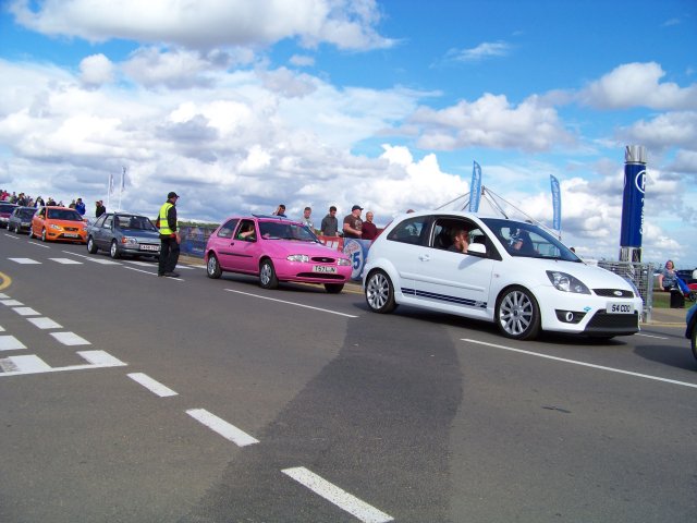 Shows & Treffen - 2011 - Ford Fair auf dem Grand Prix Circuit Silverstone - Bild 466