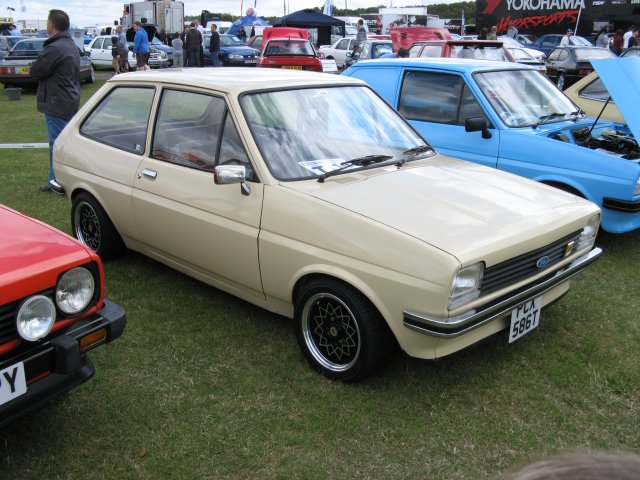 Shows & Treffen - 2011 - Ford Fair auf dem Grand Prix Circuit Silverstone - Bild 95