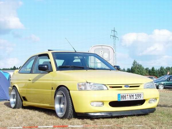 Shows & Treffen - 2003 - 2. Ford Treffen des Escort-Club Hamburg e.V. - Bild 1