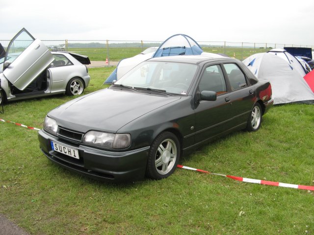 Shows & Treffen - 2010 - Himmelfahrtstreffen auf dem Flughafen Magdeburg - Bild 194