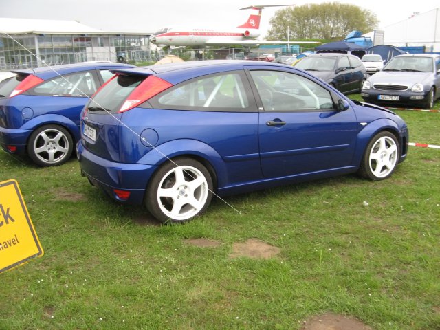 Shows & Treffen - 2010 - Himmelfahrtstreffen auf dem Flughafen Magdeburg - Bild 245