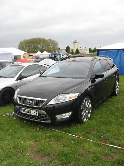 Shows & Treffen - 2010 - Himmelfahrtstreffen auf dem Flughafen Magdeburg - Bild 96