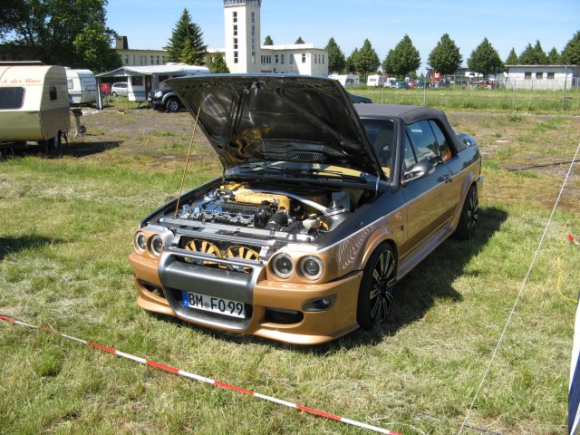 Shows & Treffen - 2011 - Himmelfahrtstreffen auf dem Flughafen Magdeburg - Bild 107