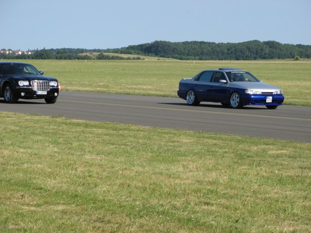 Shows & Treffen - 2011 - Himmelfahrtstreffen auf dem Flughafen Magdeburg - Bild 161