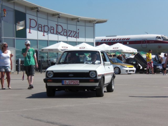 Shows & Treffen - 2011 - Himmelfahrtstreffen auf dem Flughafen Magdeburg - Bild 188