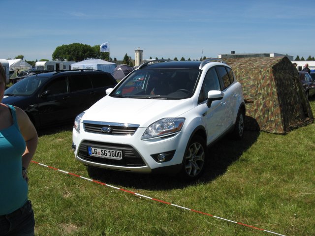 Shows & Treffen - 2011 - Himmelfahrtstreffen auf dem Flughafen Magdeburg - Bild 19