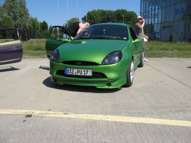 Shows & Treffen - 2011 - Himmelfahrtstreffen auf dem Flughafen Magdeburg - Bild 195