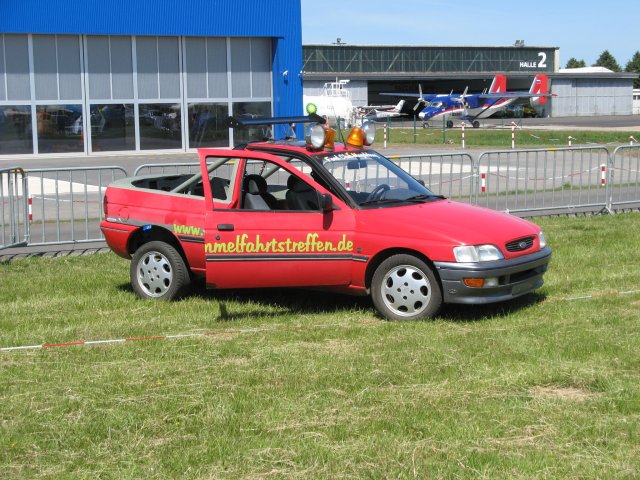 Shows & Treffen - 2011 - Himmelfahrtstreffen auf dem Flughafen Magdeburg - Bild 63