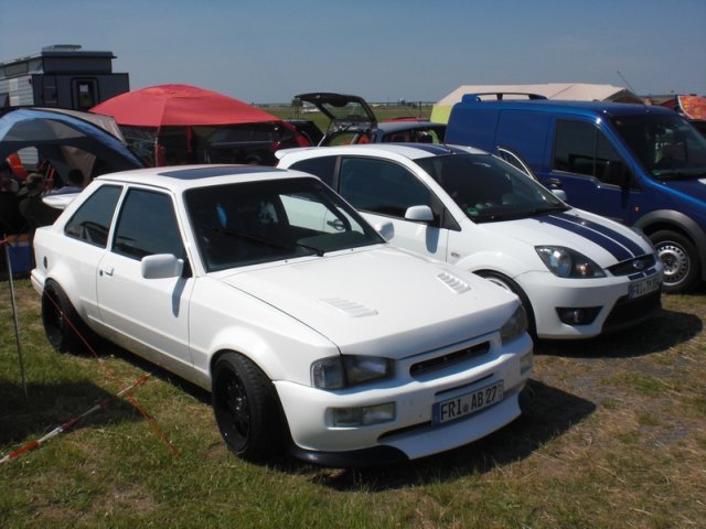 Shows & Treffen - 2011 - Himmelfahrtstreffen auf dem Flughafen Magdeburg - Bild 64