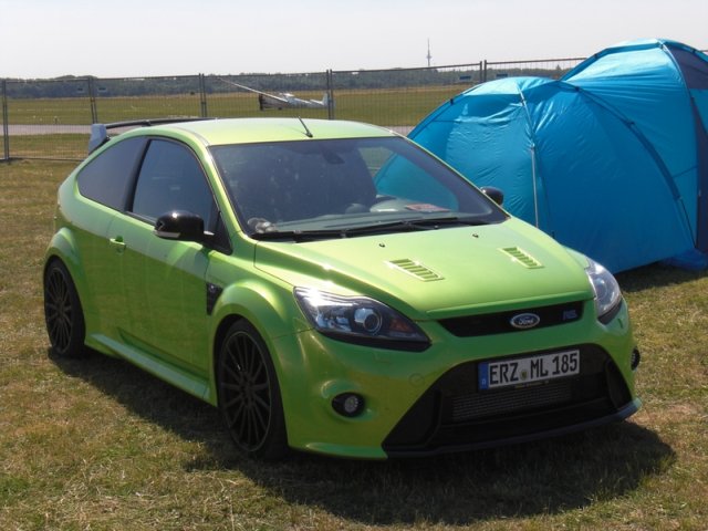 Shows & Treffen - 2011 - Himmelfahrtstreffen auf dem Flughafen Magdeburg - Bild 78