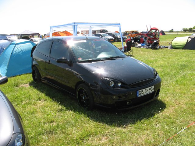 Shows & Treffen - 2011 - Himmelfahrtstreffen auf dem Flughafen Magdeburg - Bild 85