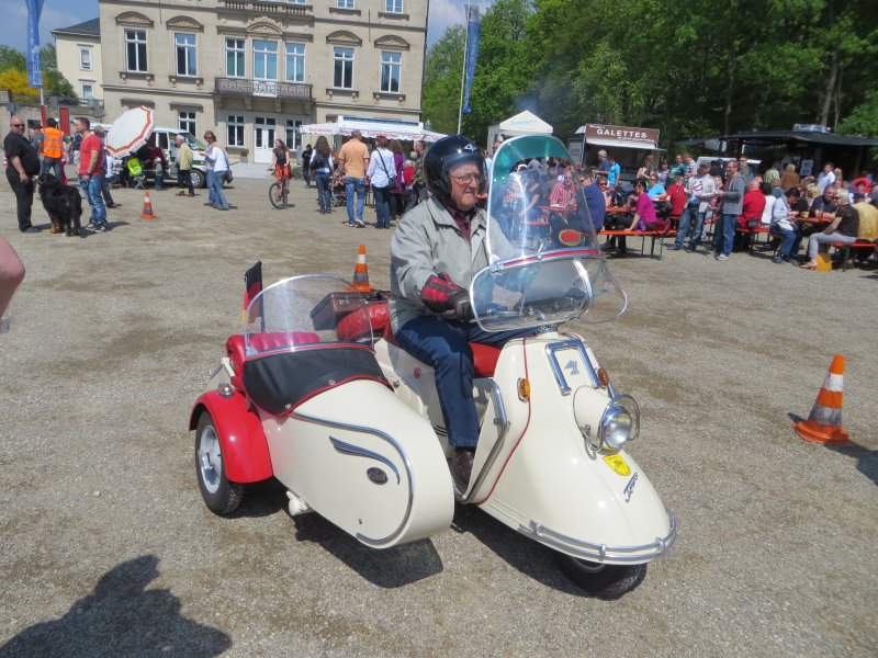 Shows & Treffen - 2013 - Oldtimertreffen auf dem Schlossplatz in Coburg - Bild 109