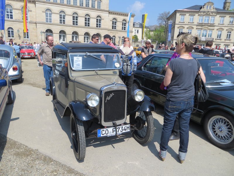 Shows & Treffen - 2013 - Oldtimertreffen auf dem Schlossplatz in Coburg - Bild 46