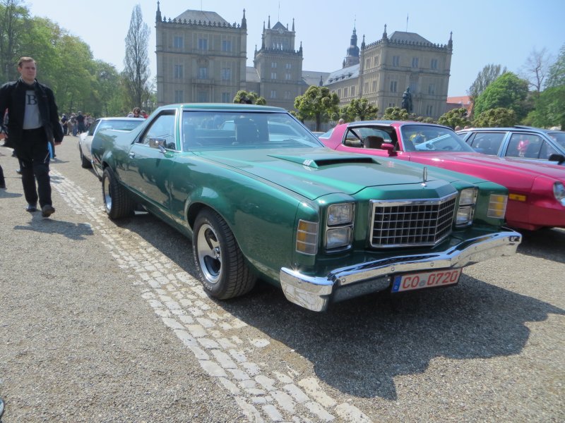 Shows & Treffen - 2013 - Oldtimertreffen auf dem Schlossplatz in Coburg - Bild 95