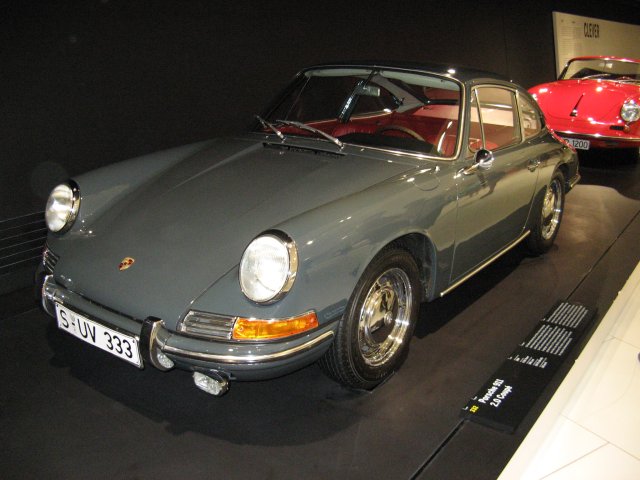 Shows & Treffen - 2009 - Besuch beim Porsche Museum in Stuttgart - Bild 48