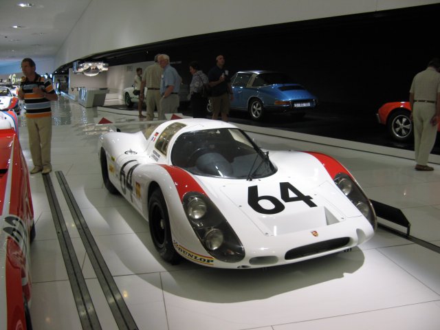 Shows & Treffen - 2009 - Besuch beim Porsche Museum in Stuttgart - Bild 50
