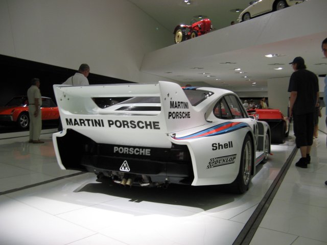 Shows & Treffen - 2009 - Besuch beim Porsche Museum in Stuttgart - Bild 53