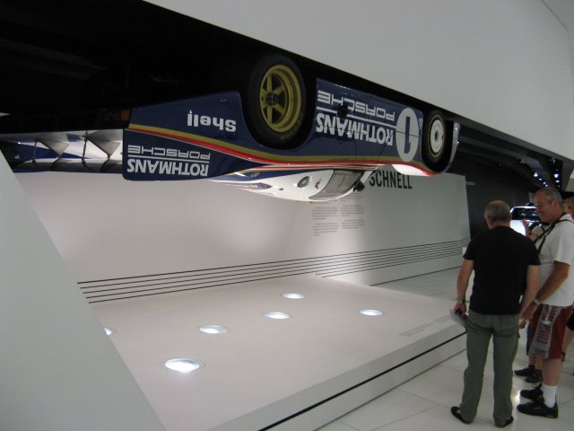 Shows & Treffen - 2009 - Besuch beim Porsche Museum in Stuttgart - Bild 68
