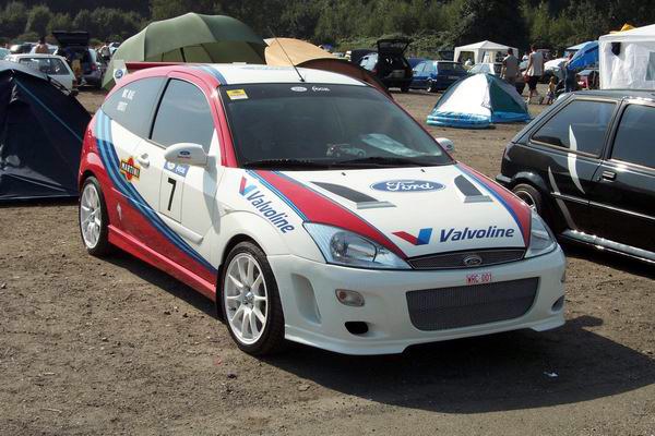 Shows & Treffen - 2001 - Internationales Ford Festival Recklinghausen - Bild 30