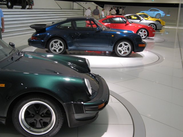 Shows & Treffen - 2009 - Besuch beim Porsche Museum in Stuttgart - Bild 117