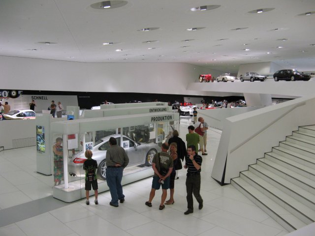 Shows & Treffen - 2009 - Besuch beim Porsche Museum in Stuttgart - Bild 97